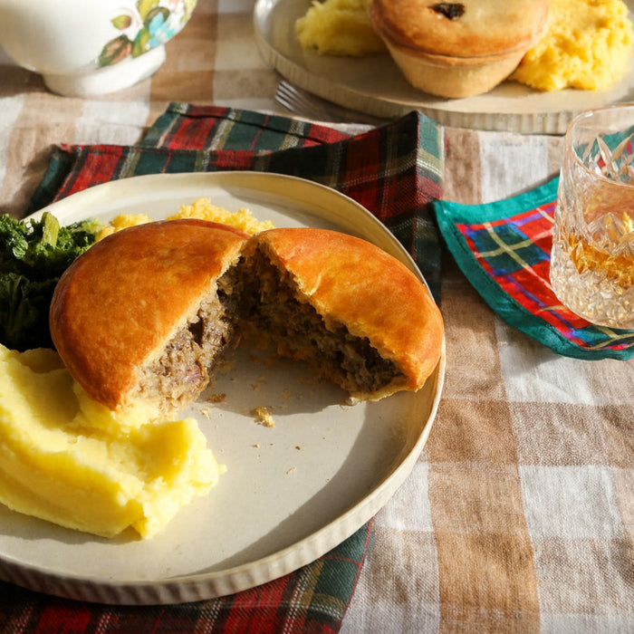 Steak & Haggis Pie with Dartmoor Whisky - Gluten Free
